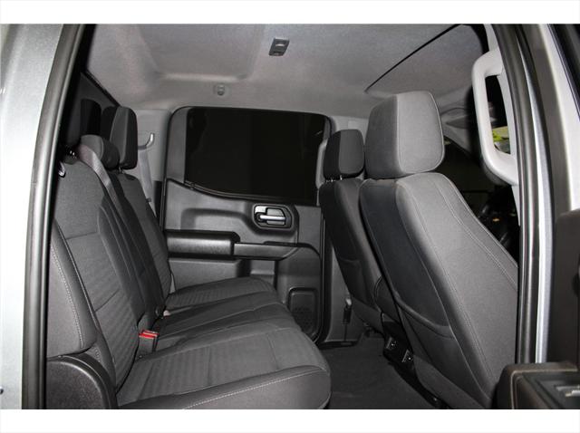 2023 Chevrolet Silverado 1500 4WD Crew Cab Standard Bed Custom