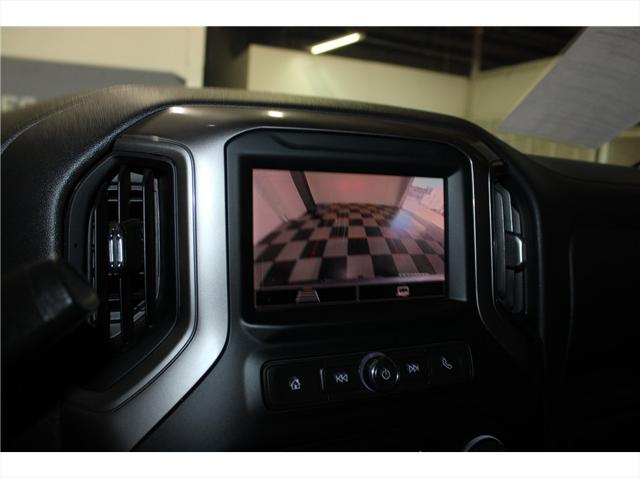 2023 Chevrolet Silverado 1500 4WD Crew Cab Standard Bed Custom