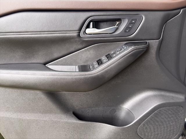 2023 Nissan Rogue SL Intelligent AWD