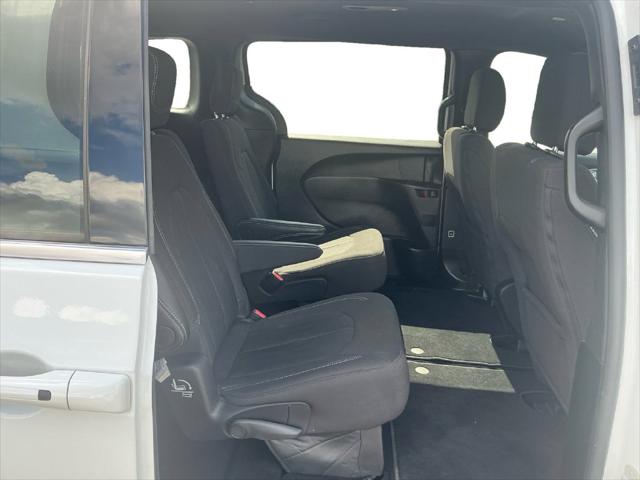Used 2024 Chrysler Pacifica Touring For Sale in Muscle Shoals, AL