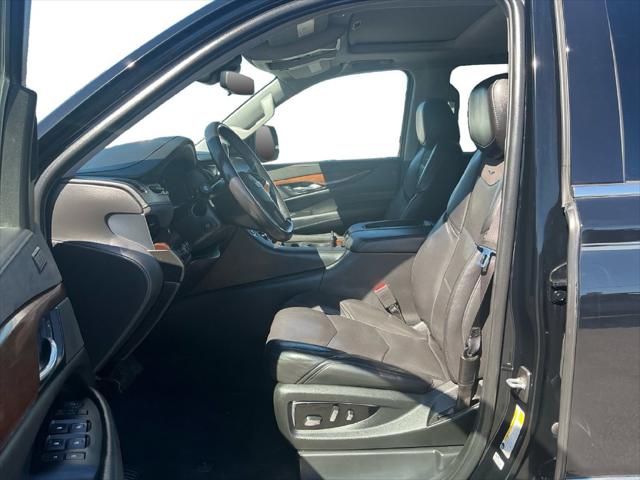 Used 2020 Cadillac Escalade ESV 4WD Luxury For Sale in Muscle Shoals, AL