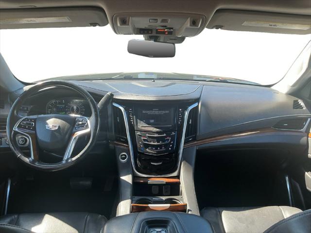Used 2020 Cadillac Escalade ESV 4WD Luxury For Sale in Muscle Shoals, AL