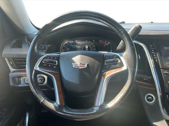 Used 2020 Cadillac Escalade ESV 4WD Luxury For Sale in Muscle Shoals, AL