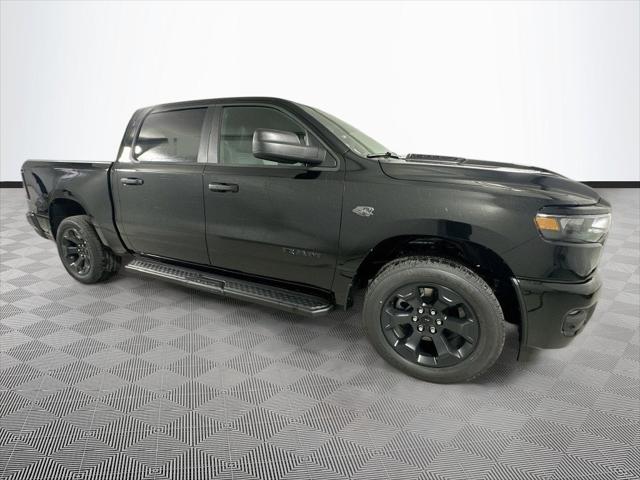 2027 RAM Ram 1500 RAM 1500 EXPRESS CREW CAB 4X4 57 BOX 2027 RAM Ram 1500 RAM 1500 EXPRESS CREW CAB 4X4 57 BOX