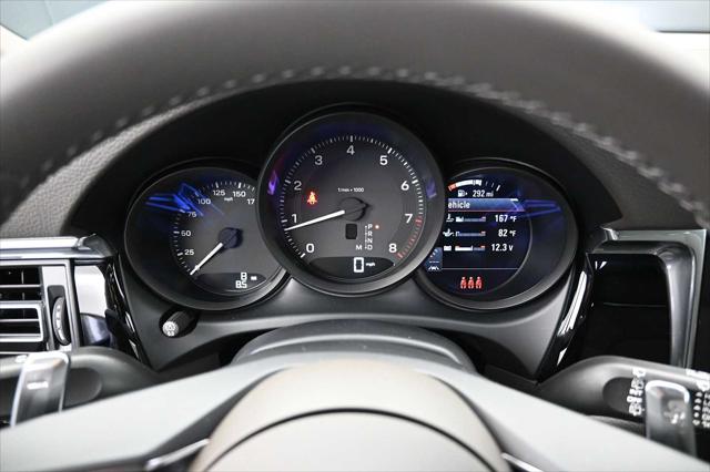 2026 Porsche Macan Unknown
