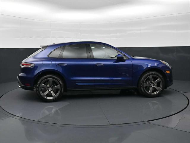 2026 Porsche Macan Unknown