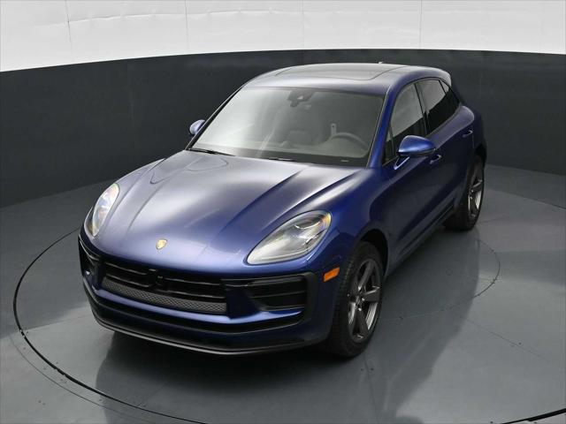 2026 Porsche Macan Unknown