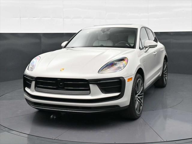 2026 Porsche Macan Unknown
