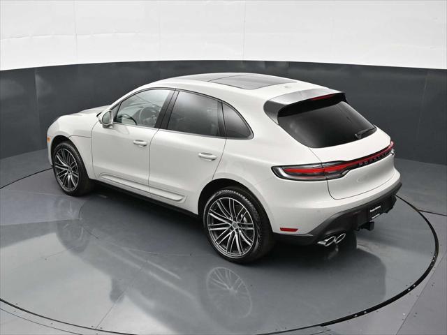 2026 Porsche Macan Unknown