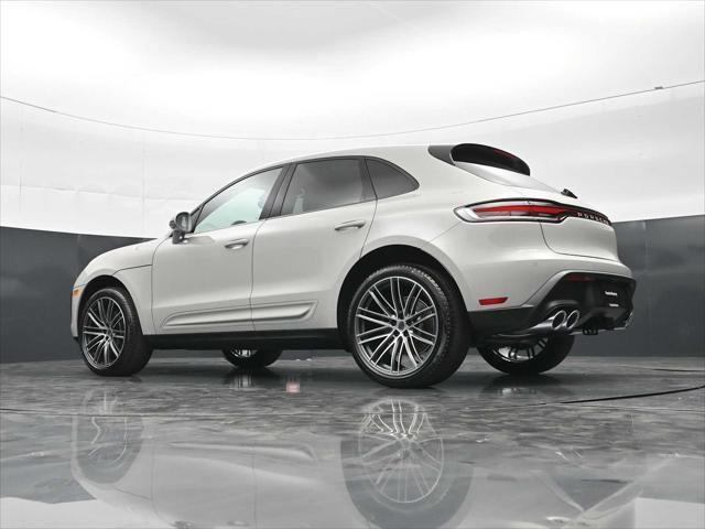2026 Porsche Macan Unknown