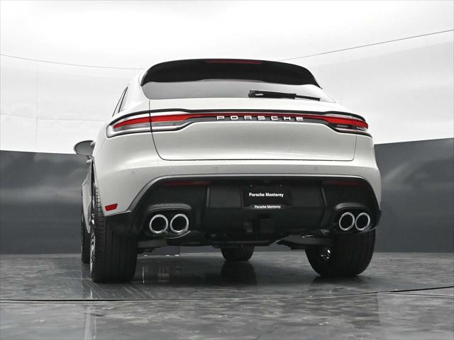 2026 Porsche Macan Unknown