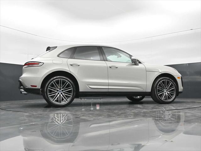 2026 Porsche Macan Unknown