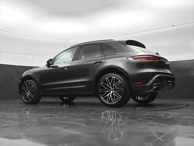 2026 Porsche Macan Unknown