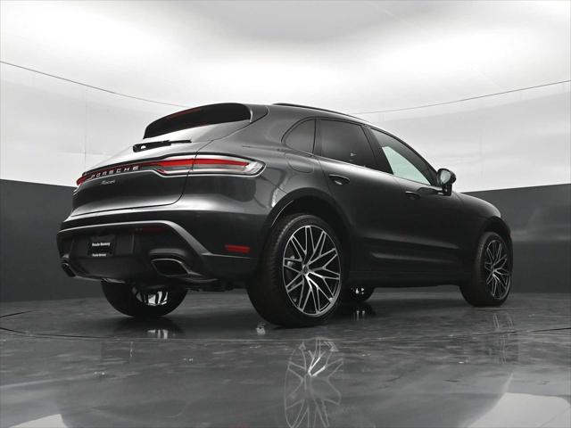 2026 Porsche Macan Unknown