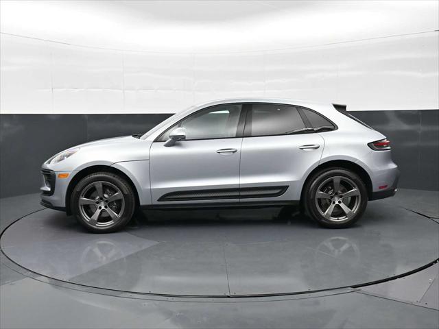 2026 Porsche Macan Unknown