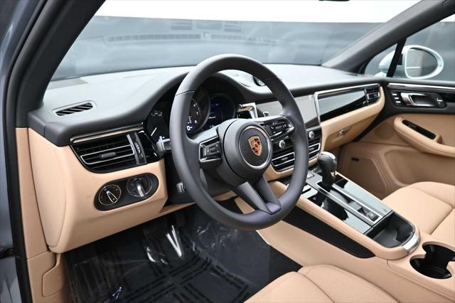 2026 Porsche Macan Unknown