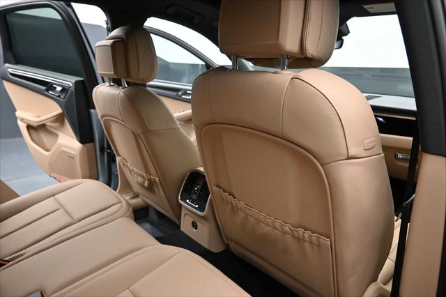 2026 Porsche Macan Unknown