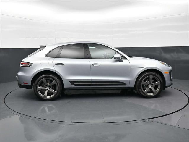 2026 Porsche Macan Unknown
