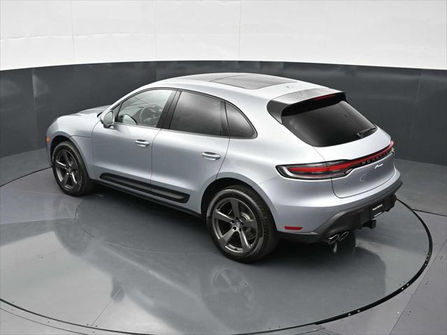 2026 Porsche Macan Unknown
