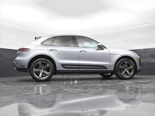 2026 Porsche Macan Unknown