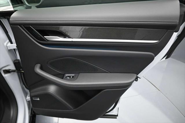 2026 Porsche Macan Electric Turbo