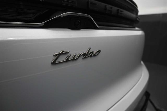 2026 Porsche Macan Electric Turbo