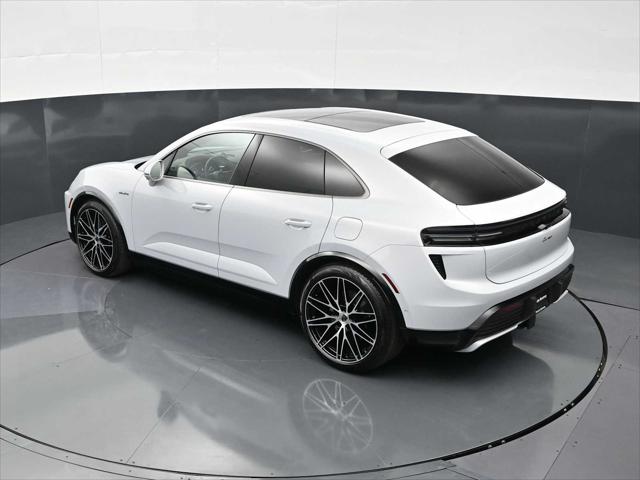 2026 Porsche Macan Electric Turbo
