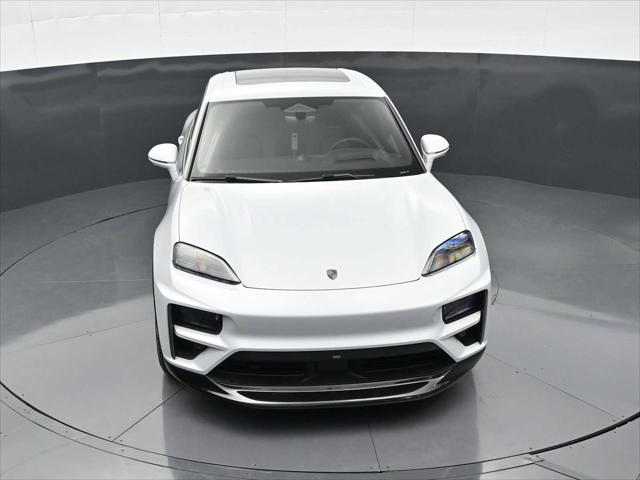 2026 Porsche Macan Electric Turbo