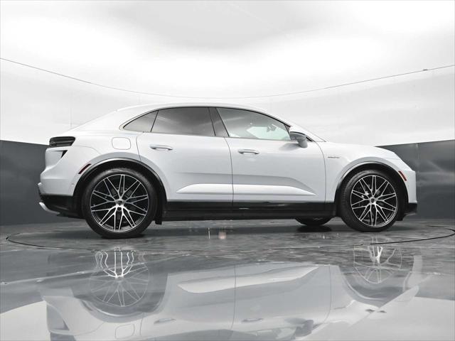 2026 Porsche Macan Electric Turbo