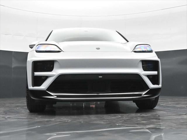 2026 Porsche Macan Electric Turbo