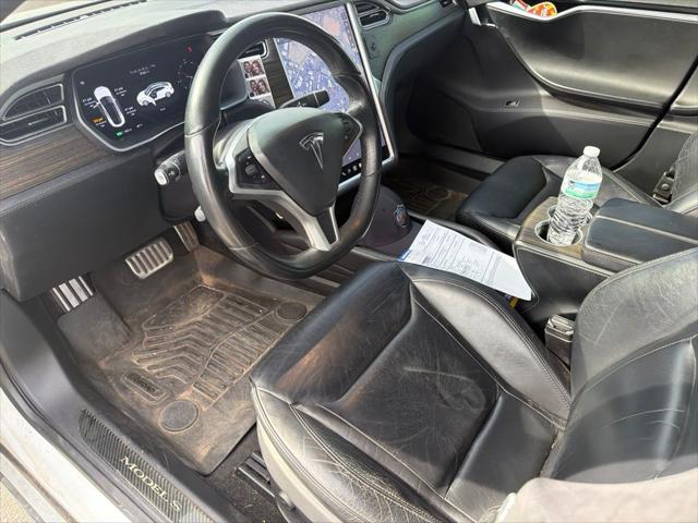 2016 Tesla Model S 70D