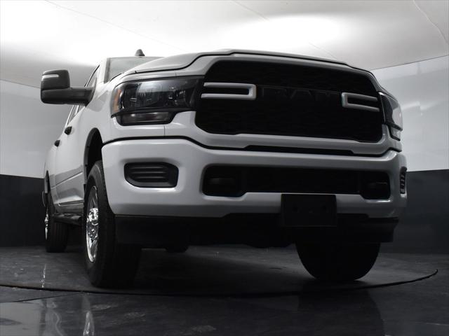 2023 Ram 2500 Tradesman Crew Cab 4x4 64 Box