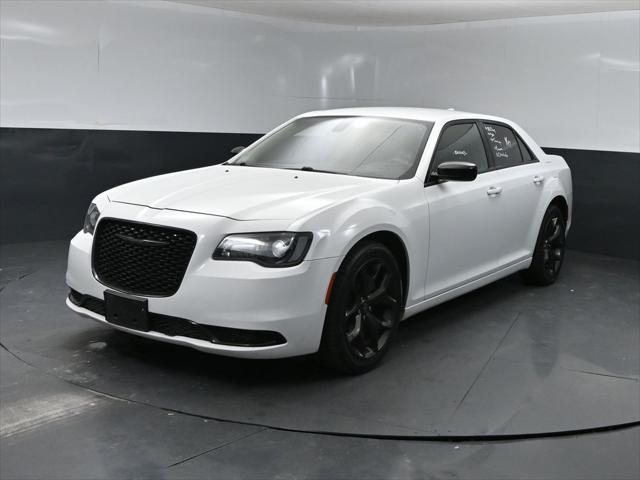 2023 Chrysler 300 Touring