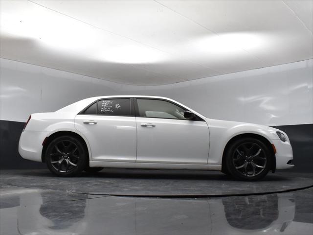 2023 Chrysler 300 Touring