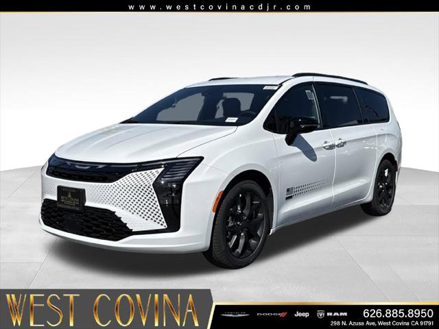 2027 Chrysler Pacifica Select for sale in West Covina, CA