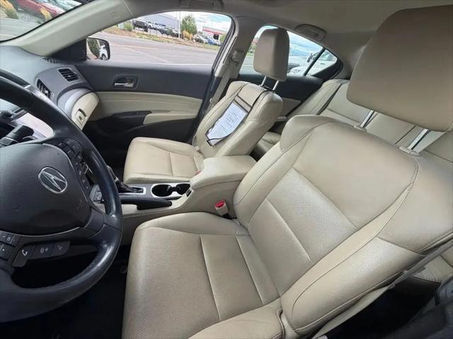 2017 Acura ILX Technology Plus Package