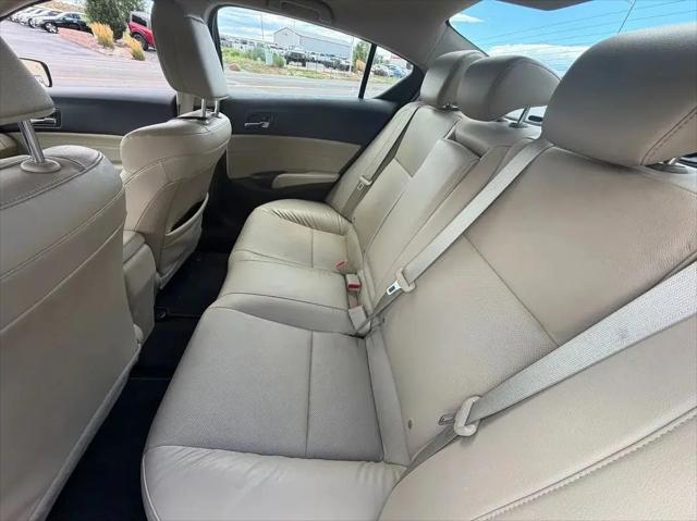 2017 Acura ILX Technology Plus Package