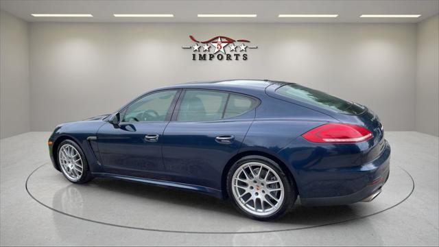 2015 Porsche Panamera 4