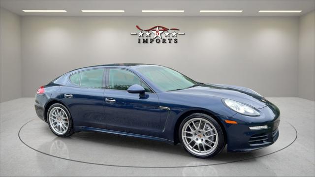 2015 Porsche Panamera 4