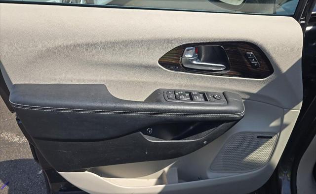 2021 Chrysler Pacifica Hybrid Limited