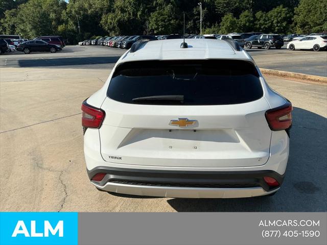 2025 Chevrolet Trax FWD LT