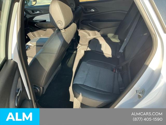 2025 Chevrolet Trax FWD LT
