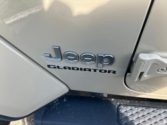 2022 Jeep Gladiator Overland 4x4 2022 Jeep Gladiator Overland 4x4