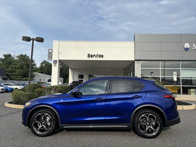 2023 Alfa Romeo Stelvio Ti AWD 2023 Alfa Romeo Stelvio Ti AWD