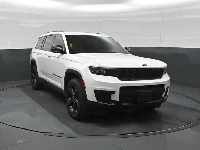 2023 Jeep Grand Cherokee L Altitude 4x4 2023 Jeep Grand Cherokee L Altitude 4x4