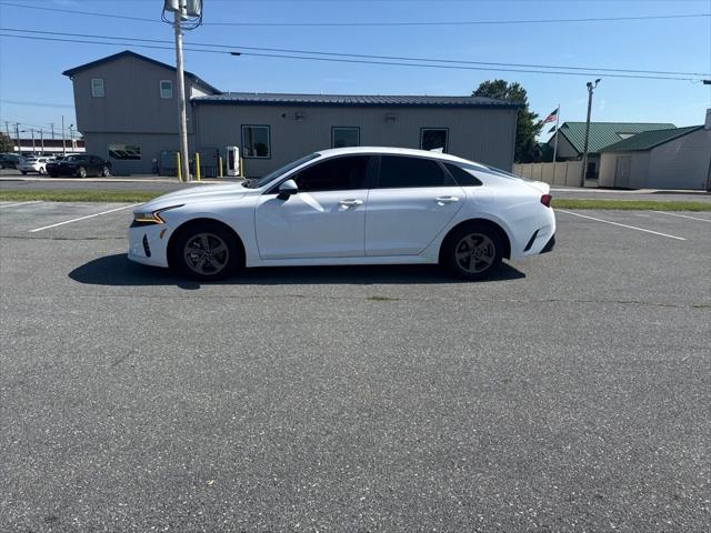 2021 Kia K5 LXS 2021 Kia K5 LXS