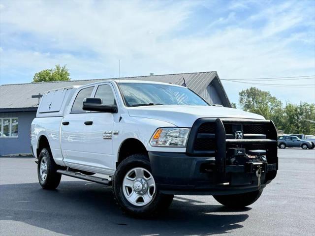 2018 Ram 2500 Tradesman Crew Cab 4x4 64 Box for sale in Frankfort, IL