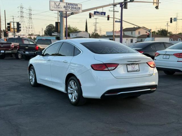 2016 Chrysler 200 Limited