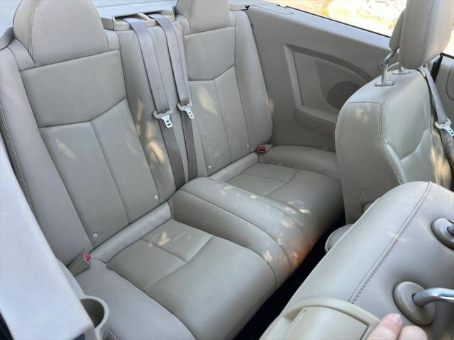 2012 Chrysler 200 Limited