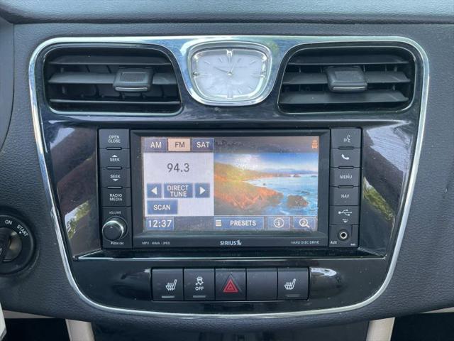 2012 Chrysler 200 Limited